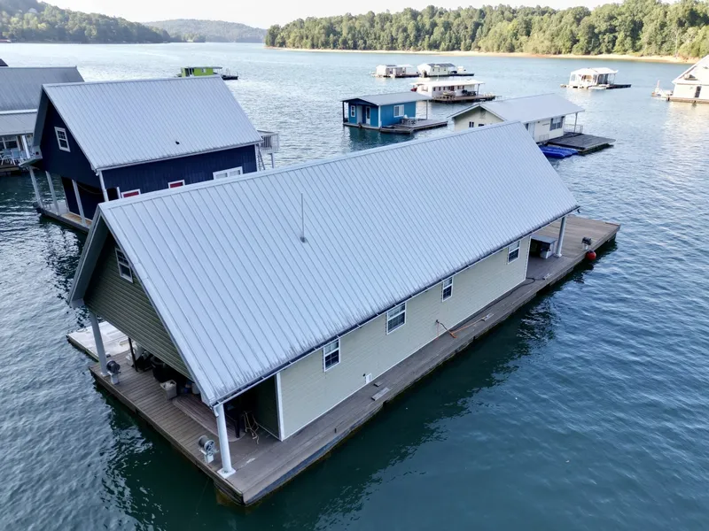 Slide: The Image of Custom 20 x 43 Floating Cabin - Approx 812sqft 2006 - 6089919