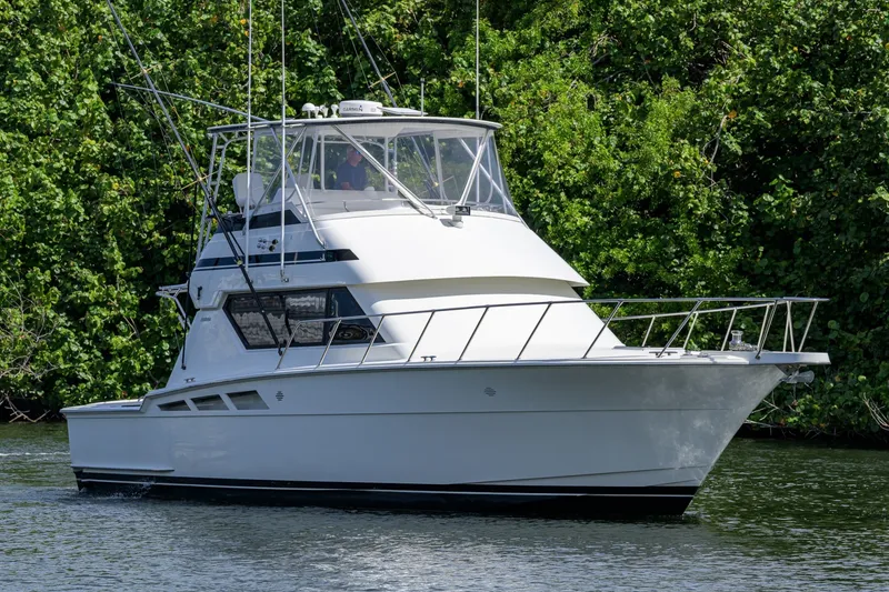 Slide: The Image of Hatteras 46 - Headwinds 1992 Hatteras 46 - Convertible - Headwinds - 6106092