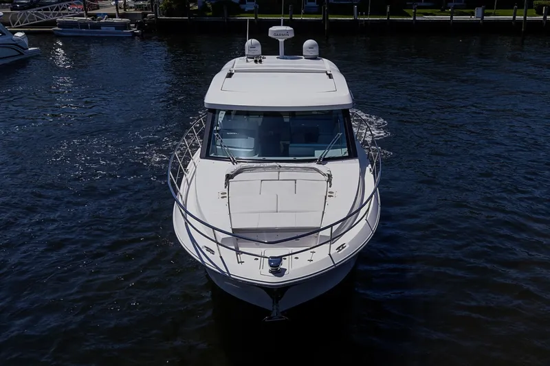 Slide: The Image of Regal 38 XO 2025 - 6104705