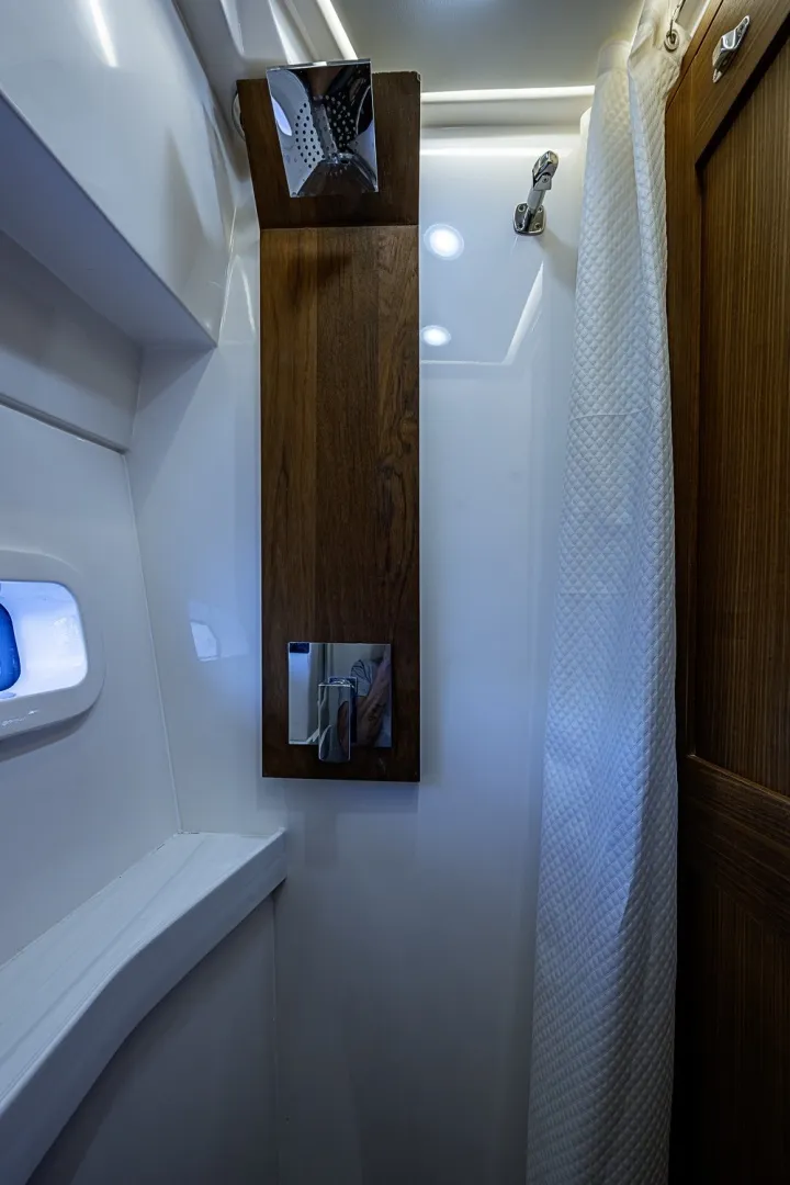 Slide: The Image of Regal 38 XO 2025 - 7867201