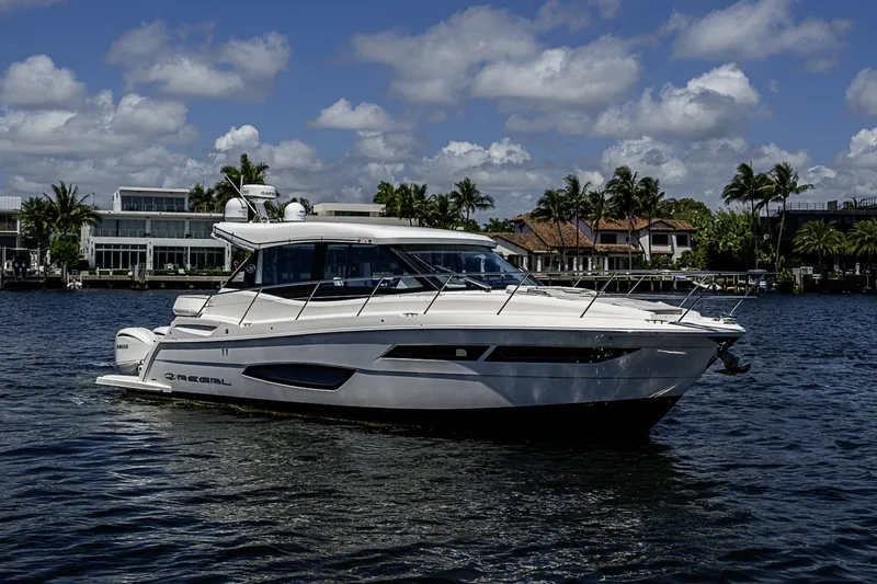 Slide: The Image of Regal 38 XO 2025 - 7867171