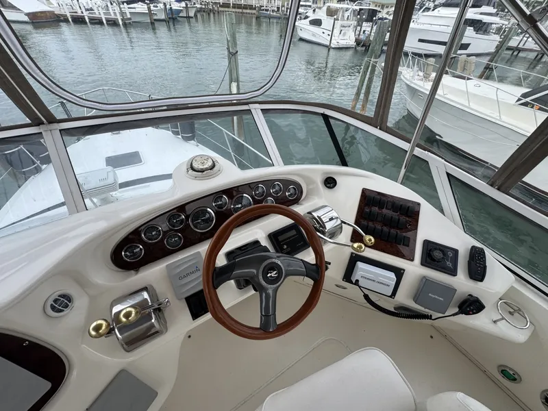 Slide: The Image of Sea Ray 380 Aft Cabin 2001 - 6104796