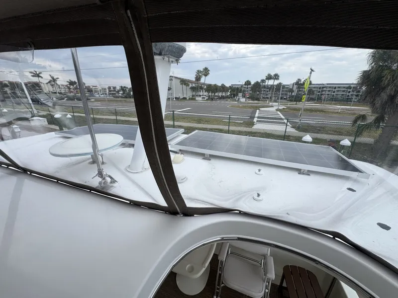 Slide: The Image of Sea Ray 380 Aft Cabin 2001 - 6104800