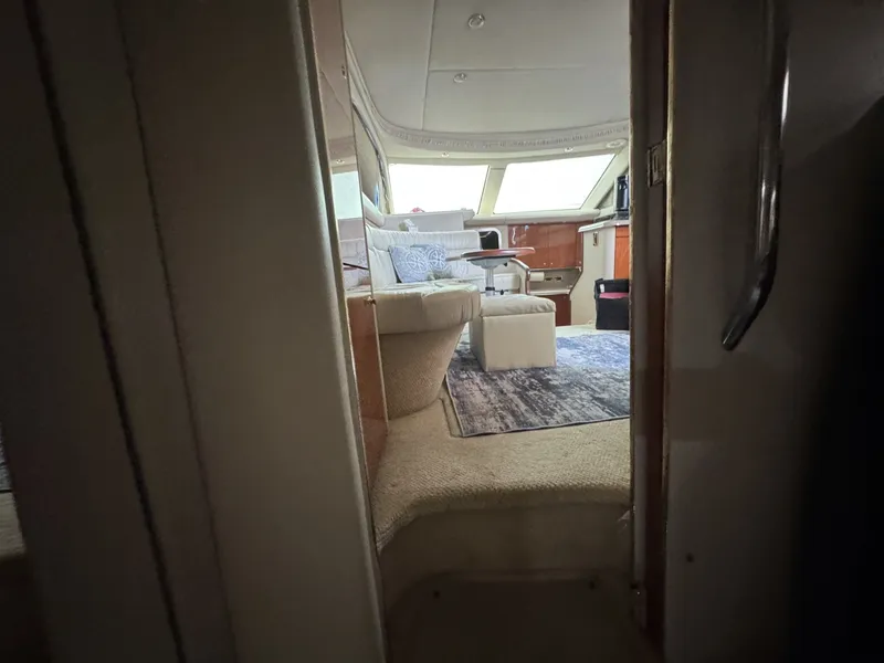 Slide: The Image of Sea Ray 380 Aft Cabin 2001 - 6104886