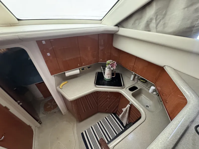 Slide: The Image of Sea Ray 380 Aft Cabin 2001 - 6104890