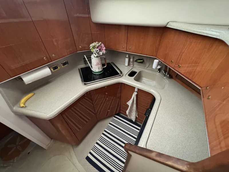 Slide: The Image of Sea Ray 380 Aft Cabin 2001 - 6104891