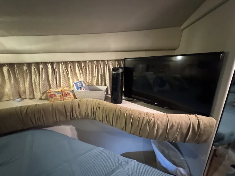Slide: The Image of Sea Ray 380 Aft Cabin 2001 - 6104897