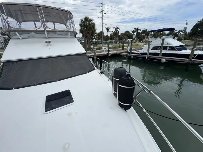 Slide: The Image of Sea Ray 380 Aft Cabin 2001 - 6104920