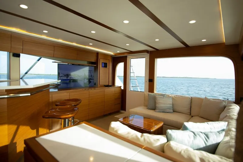 Slide: The Image of Bertram 61 Convertible 2027 - 6106287