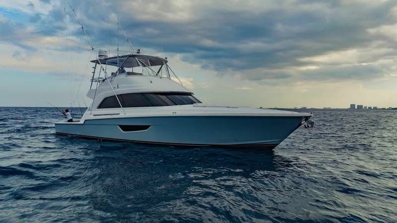 Slide: The Image of Bertram 61 Convertible 2027 - 6106273