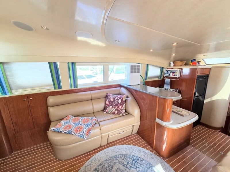 Slide: The Image of Sea Ray 480 Motor Yacht 2002 - 7508475