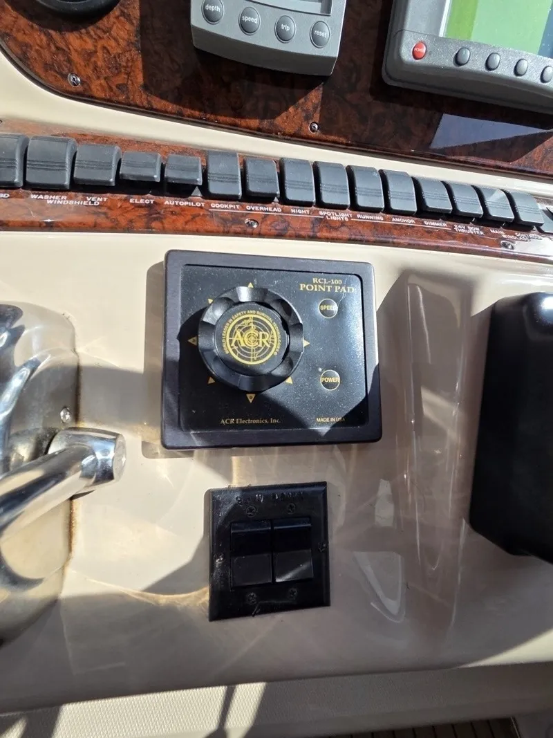 Slide: The Image of Sea Ray 480 Motor Yacht 2002 - 7508515