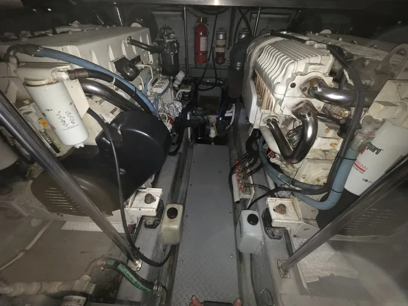Slide: The Image of Sea Ray 480 Motor Yacht 2002 - 7508503