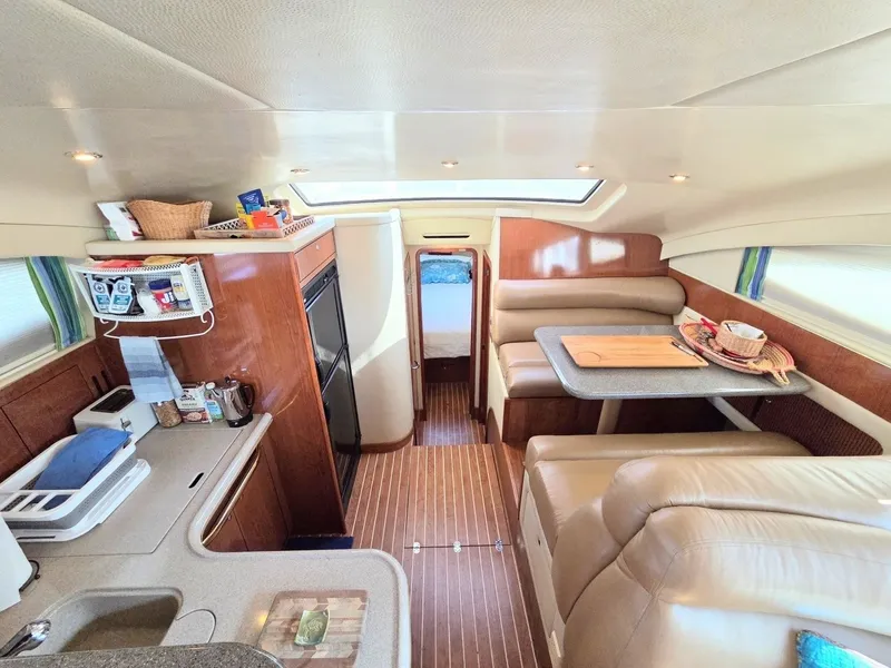 Slide: The Image of Sea Ray 480 Motor Yacht 2002 - 7508476
