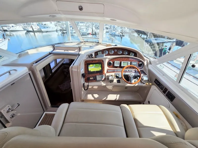 Slide: The Image of Sea Ray 480 Motor Yacht 2002 - 7508469