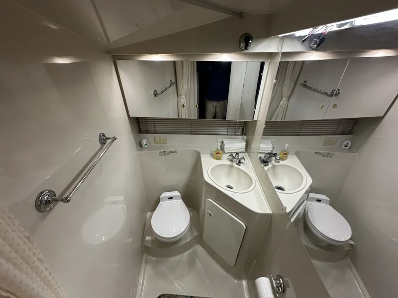 Slide: The Image of Cruisers 3650 Aft Cabin 1998 - 6105032