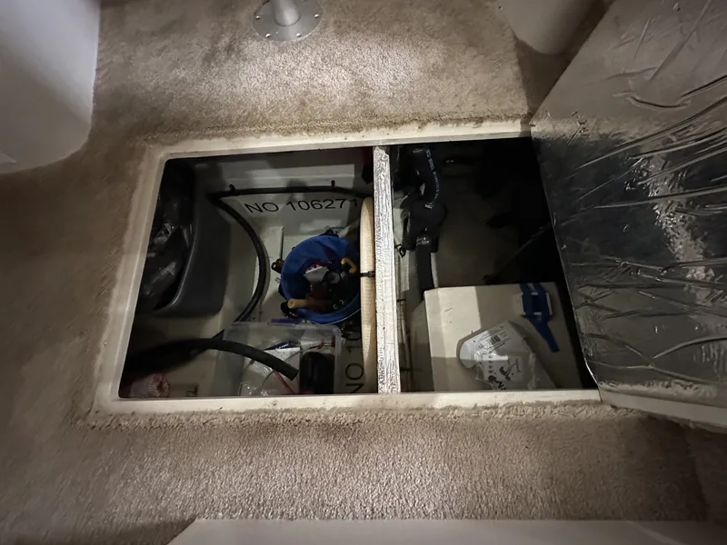 Slide: The Image of Cruisers 3650 Aft Cabin 1998 - 6105043