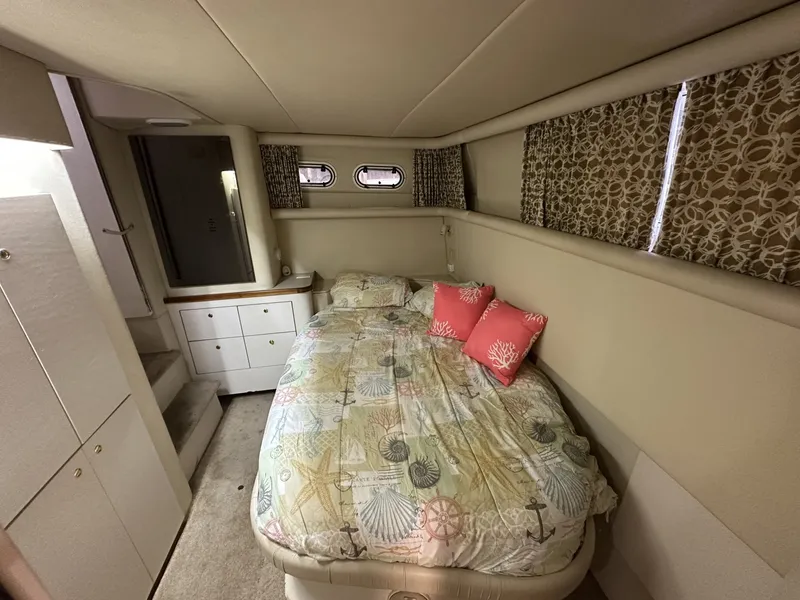 Slide: The Image of Cruisers 3650 Aft Cabin 1998 - 6105101