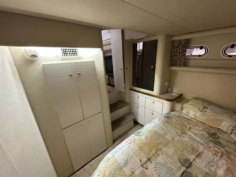 Slide: The Image of Cruisers 3650 Aft Cabin 1998 - 6105107