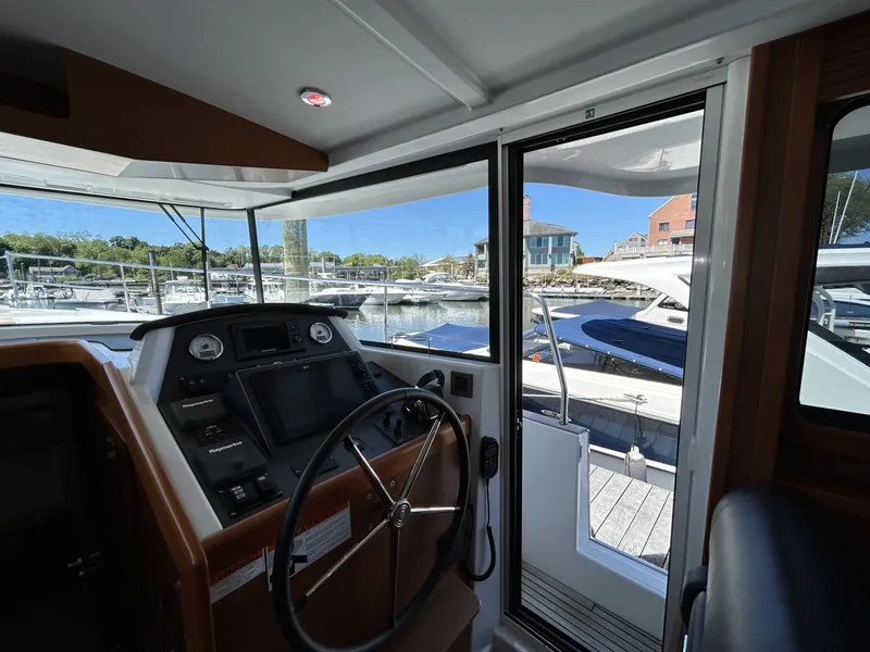 Slide: The Image of Beneteau 44 Swift Trawler 2018 - 6105225