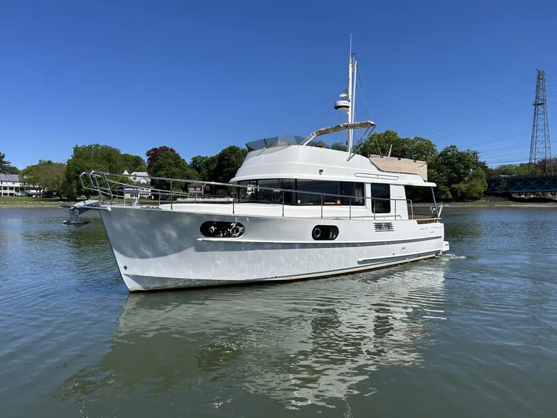 Slide: The Image of Beneteau 44 Swift Trawler 2018 - 6105239