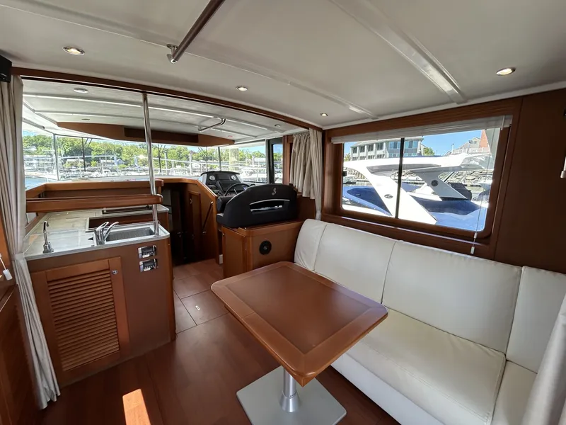 Slide: The Image of Beneteau 44 Swift Trawler 2018 - 6105220