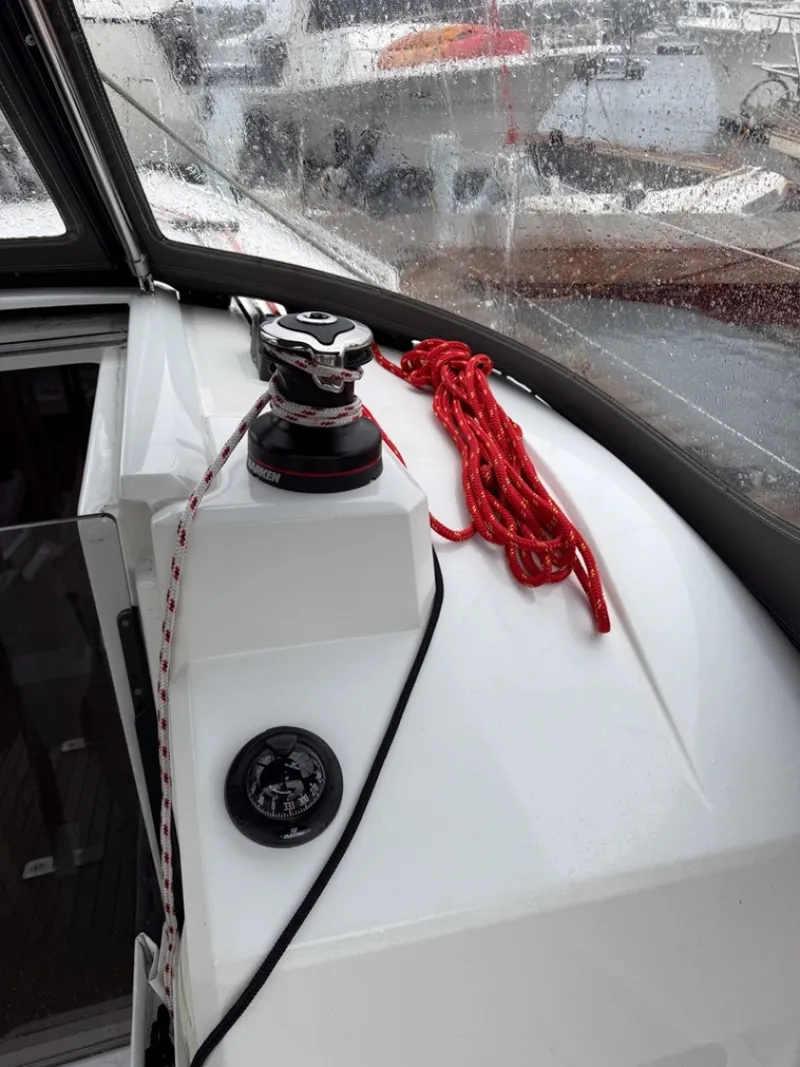Slide: The Image of Beneteau Oceanis 30.1 2023 - 6112259