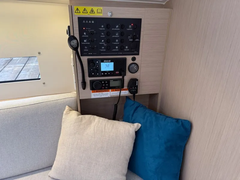 Slide: The Image of Beneteau Oceanis 30.1 2023 - 6112262