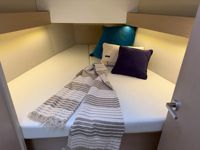 Slide: The Image of Beneteau Oceanis 30.1 2023 - 6112264