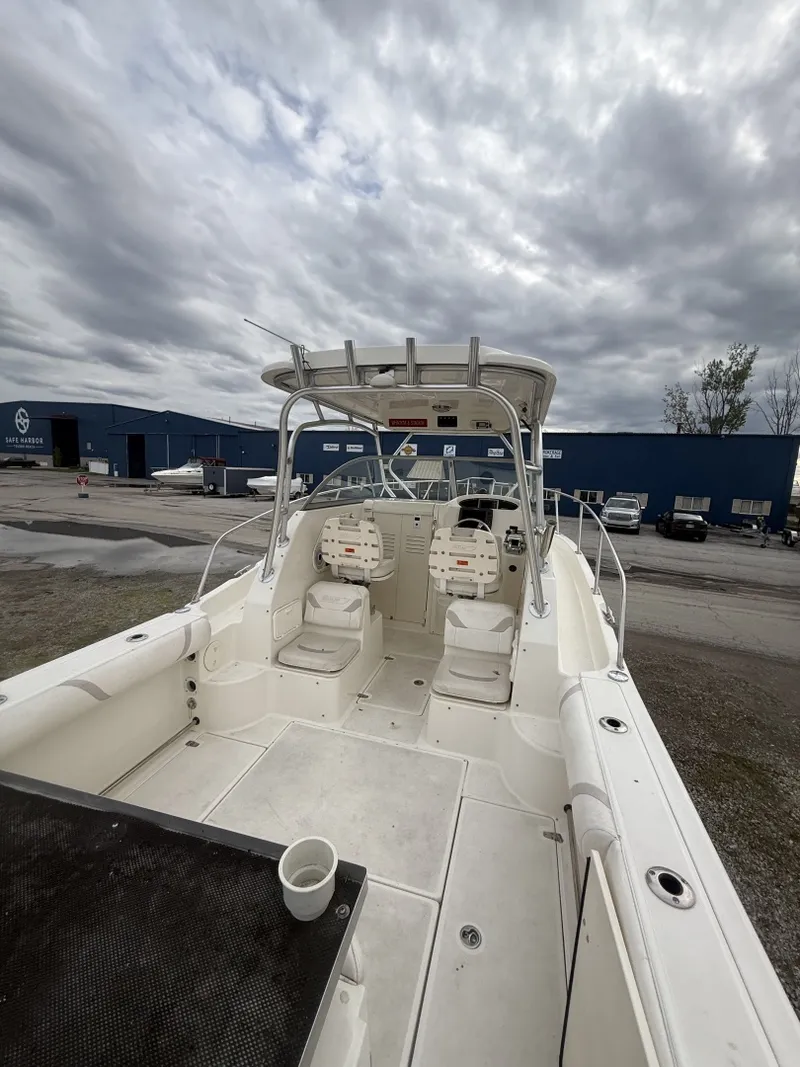 Slide: The Image of Boston Whaler 255 Conquest 2012 - 6105642