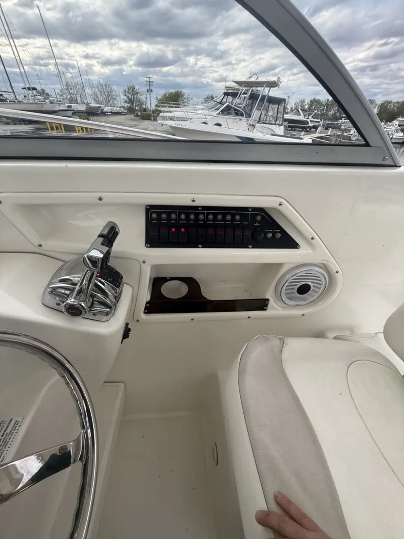 Slide: The Image of Boston Whaler 255 Conquest 2012 - 6105669
