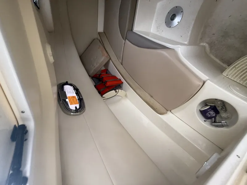 Slide: The Image of Boston Whaler 255 Conquest 2012 - 6105693