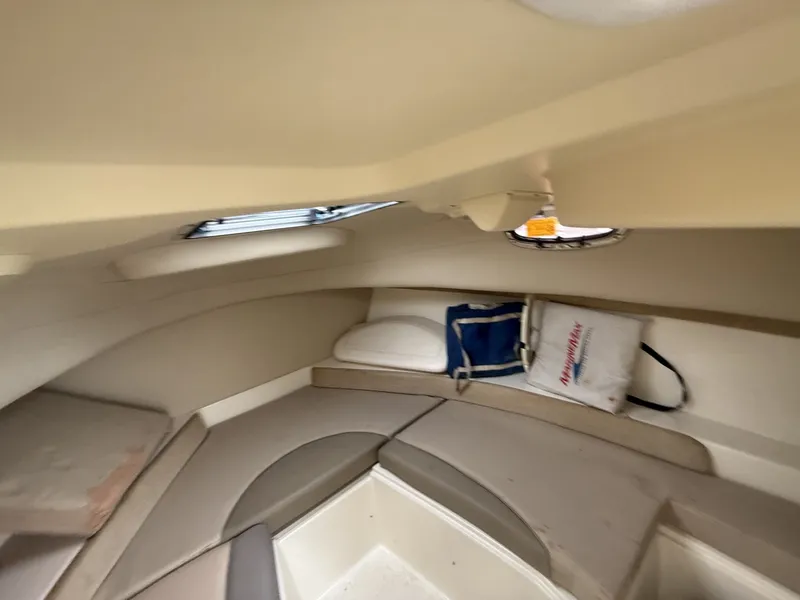 Slide: The Image of Boston Whaler 255 Conquest 2012 - 6105695