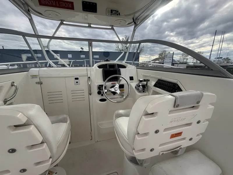 Slide: The Image of Boston Whaler 255 Conquest 2012 - 6105708