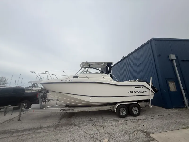 Slide: The Image of Boston Whaler 255 Conquest 2012 - 6105632