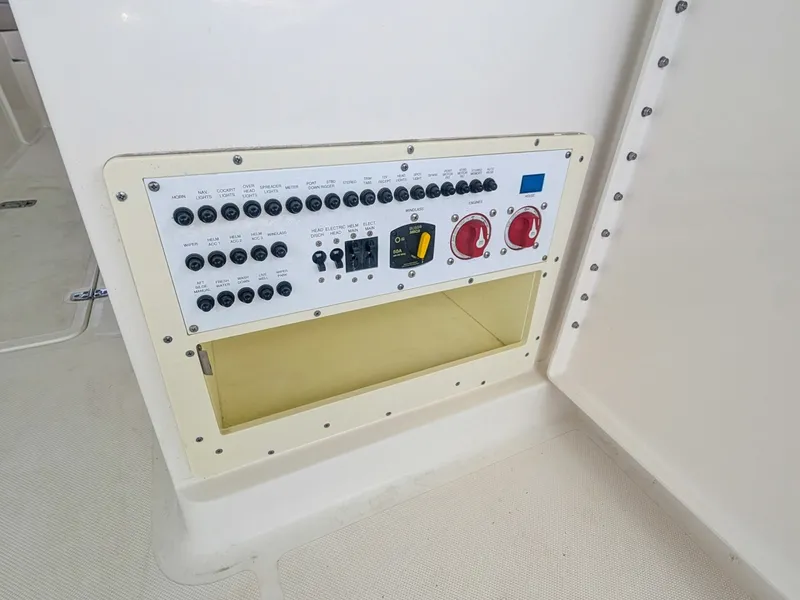 Slide: The Image of Pursuit DC 265 Dual Console 2015 - 6106955