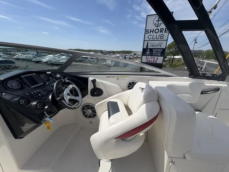 Slide: The Image of Monterey M5 Sport Boat 2013 - 6107390