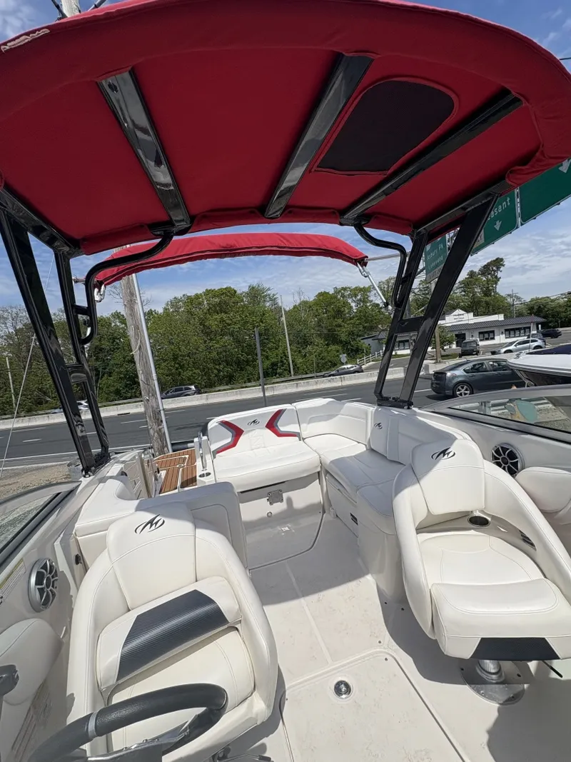 Slide: The Image of Monterey M5 Sport Boat 2013 - 6107395