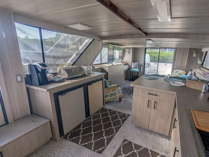 Slide: The Image of Blue Water 51 Coastal Cruiser Cockpit 1987 - 6107792