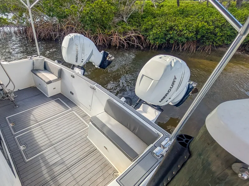 Slide: The Image of Blue Water 51 Coastal Cruiser Cockpit 1987 - 6107763