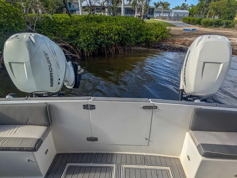 Slide: The Image of Blue Water 51 Coastal Cruiser Cockpit 1987 - 6107764
