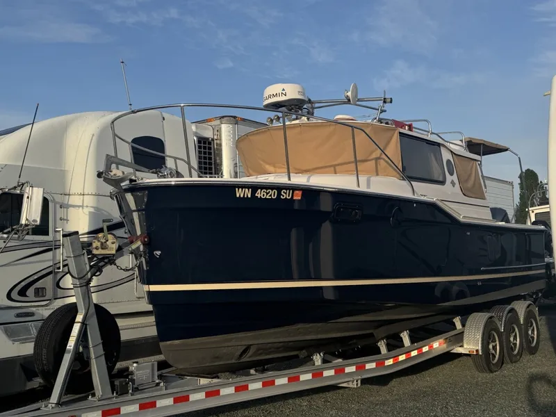 The Image of Ranger Tug R-27 2020 - 6107960