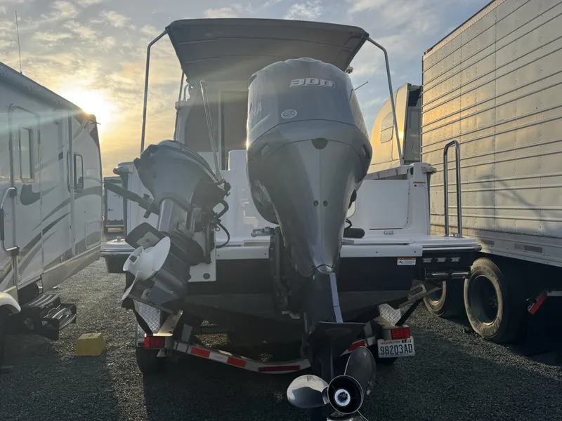 Slide: The Image of Ranger Tug R-27 2020 - 6107962