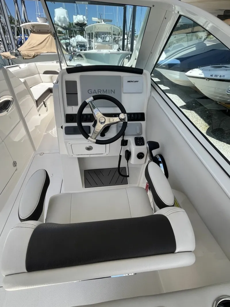 Slide: The Image of Sailfish 245 DC 2024 - 6108308