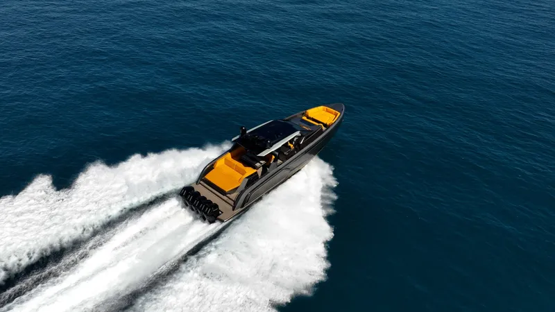 Slide: The Image of Vanquish 55 Veloce 2026 - 6108181