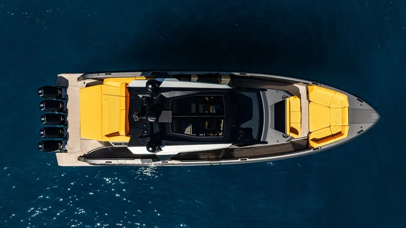 Slide: The Image of Vanquish 55 Veloce 2026 - 6108183