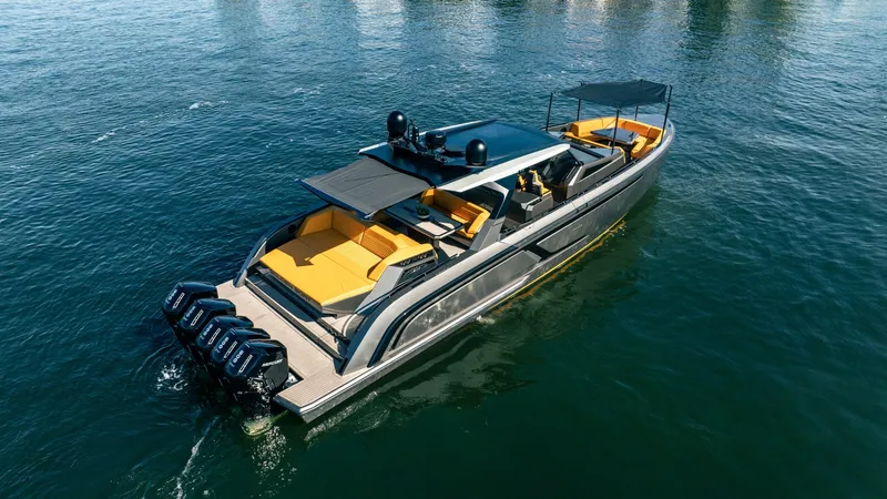 Slide: The Image of Vanquish 55 Veloce 2026 - 6108184