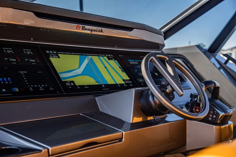 Slide: The Image of Vanquish 55 Veloce 2026 - 6108185