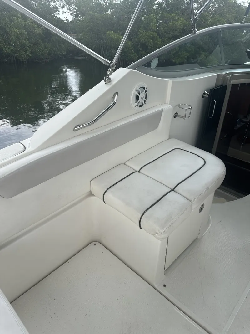 Slide: The Image of Sea Ray 260 Sundancer 2011 - 6108406