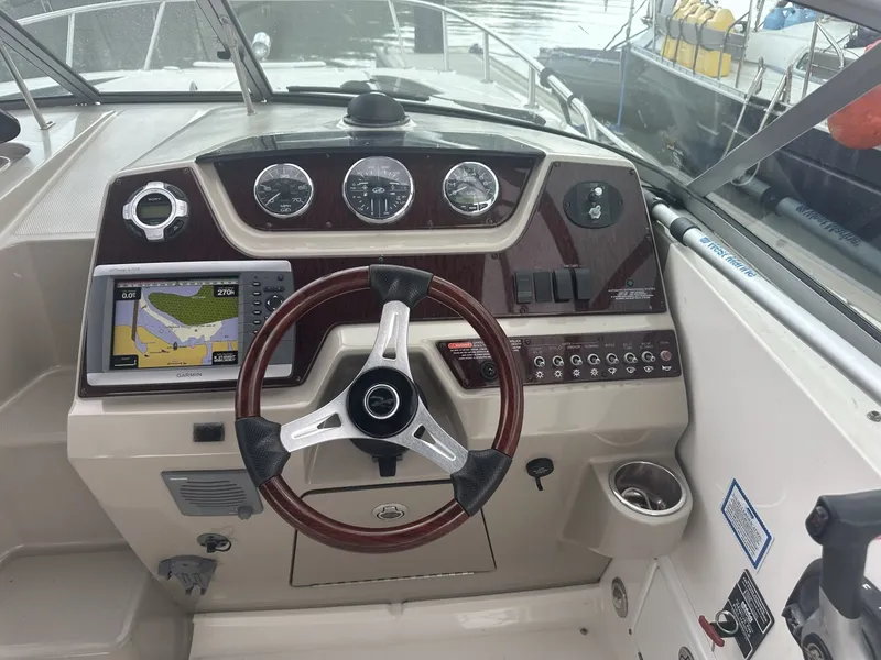 Slide: The Image of Sea Ray 260 Sundancer 2011 - 6108394